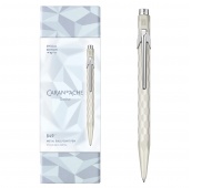 Długopis CARAN D’ACHE 849 XMAS25 Alpine Frost, w pudełku, biały