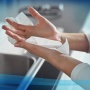 Ręcznik papierowy w roli SCOTT Essential Slimroll, 1-warstwowy, 190 m, 760 listk&oacute;w, 6 rolek, biały, Ręczniki papierowe i dozowniki, Artykuły higieniczne i dozowniki
